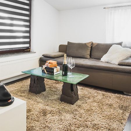 Apartments Dijana 자그레브 외부 사진